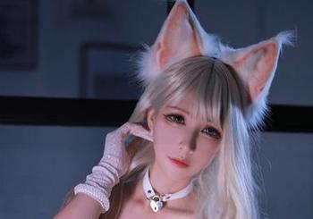 翻开黑白御猫的图集，相遇赤の森-MerryChristmas，资源竟然意外的好！